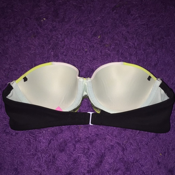 Victoria Secret strapless bikini top - Picture 2 of 4